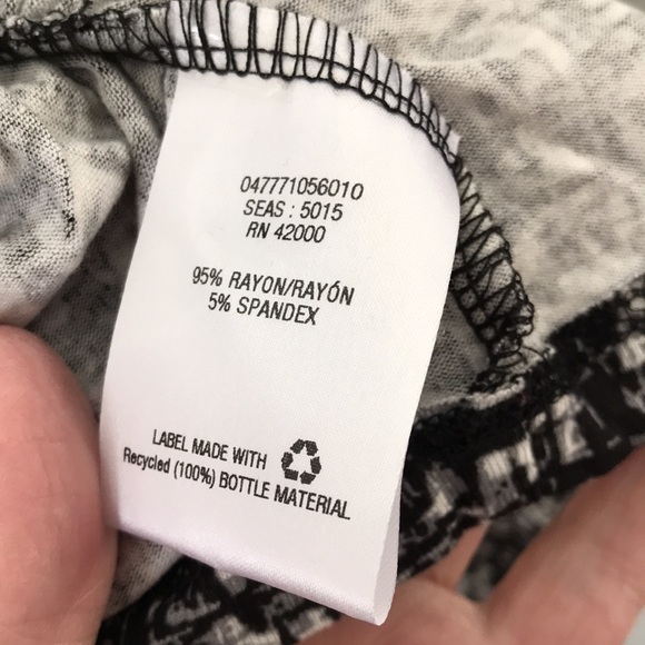 ATTENTION BLACK, WHITE & GREY LONG SLEEVE BLOUSE VERY SOFT SIZE XS - Picture 5 of 6